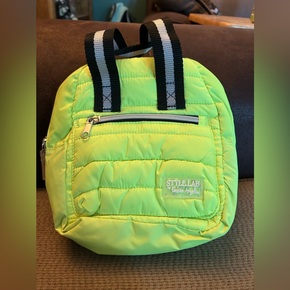 Style.Lab Neon Green Mini Puffer Backpack
